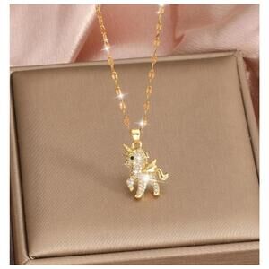 Unicorn necklace - Necklace - Gold - CZs - 18"